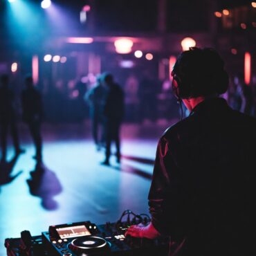 cum a schimbat viața de noapte felul în care consumăm muzica