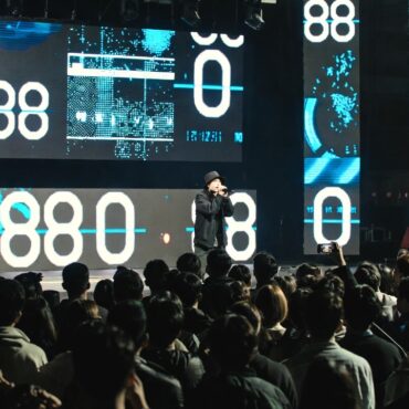 Recorduri muzicale în 2026: artiștii și piesele care domină topurile globale